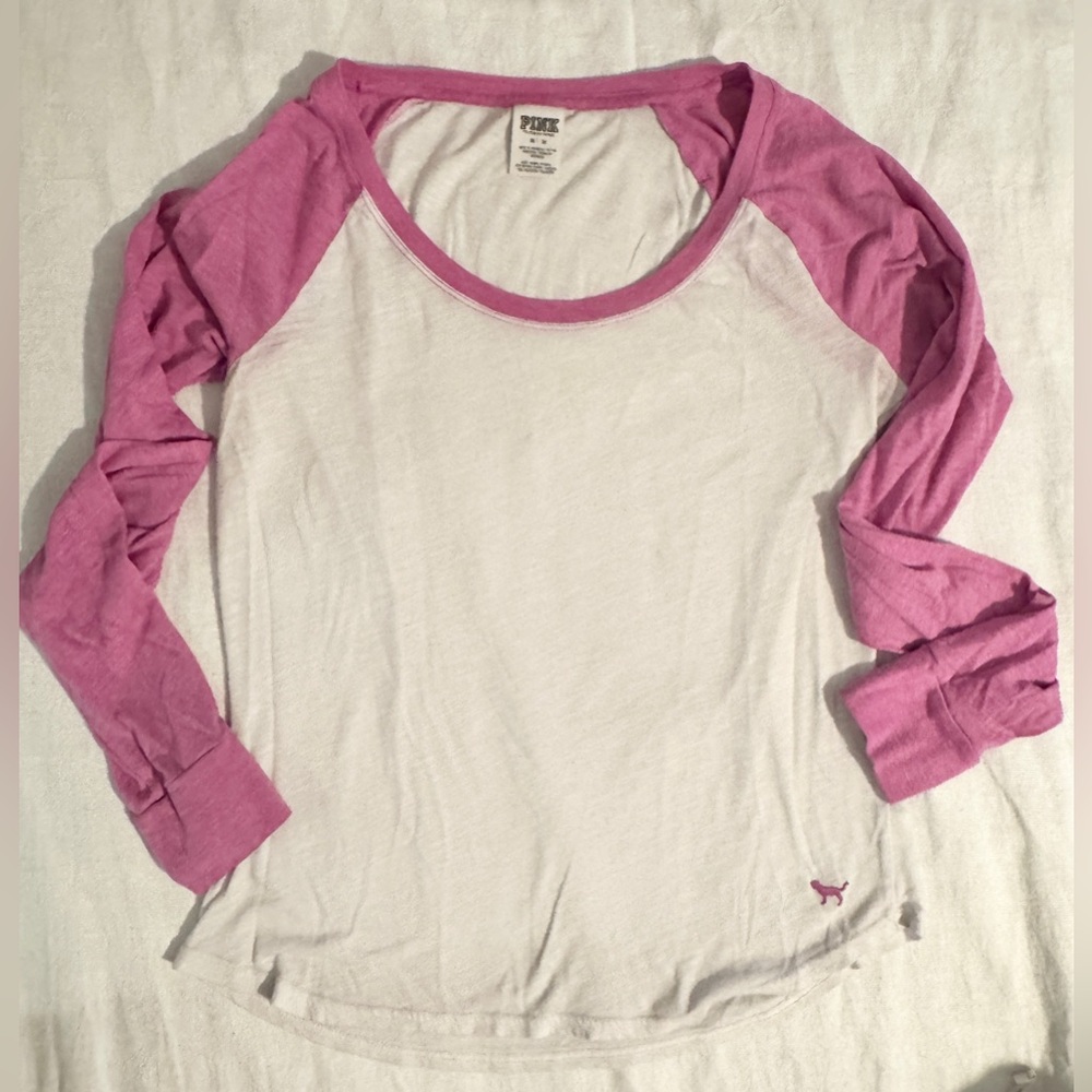 PINK Victoria's Secret 🫶 Long Sleeve Pink and Cream Tee 🦋